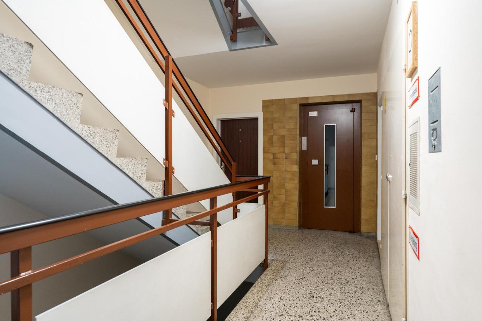 Two Bedrooms - 85 Squaremeters - 4 Min To U6 Dresdner Str Виена Екстериор снимка