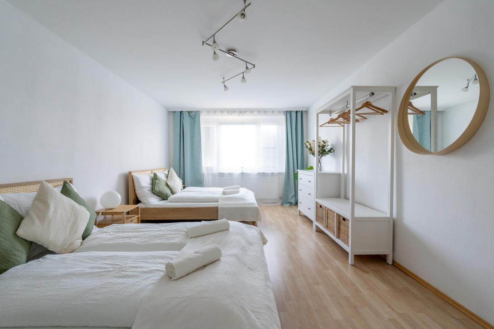 Two Bedrooms - 85 Squaremeters - 4 Min To U6 Dresdner Str Виена Екстериор снимка