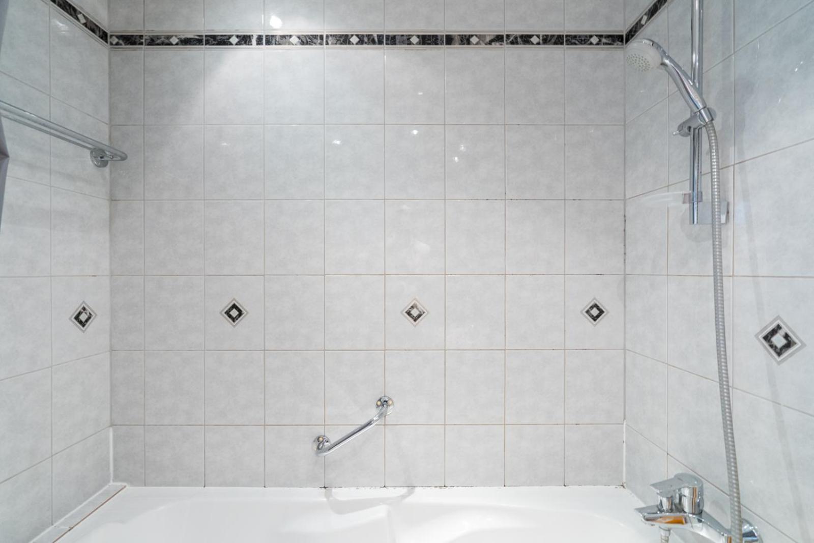 Two Bedrooms - 85 Squaremeters - 4 Min To U6 Dresdner Str Виена Екстериор снимка